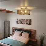 Corner Apartman